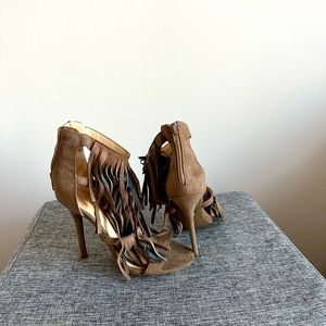High heels size 7 western style